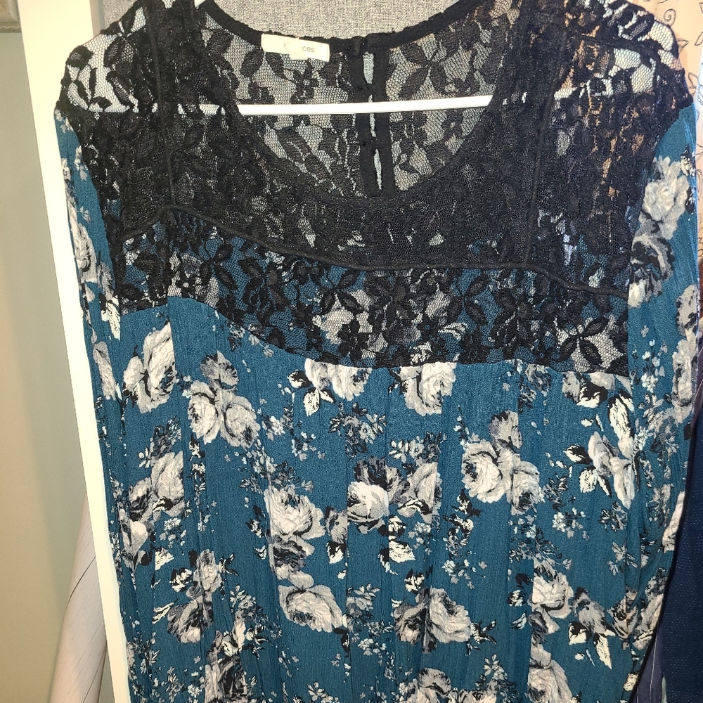 Maurices floral top